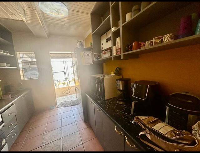 3 BEDROOM HOUSE FOR SALE IN VANDERBIJLPARK CW 6